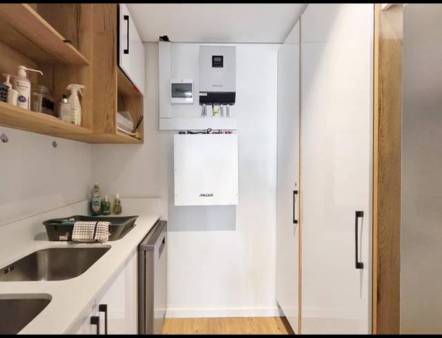 2 BEDROOM APARTMENT FOR SALE IN SEA POINT